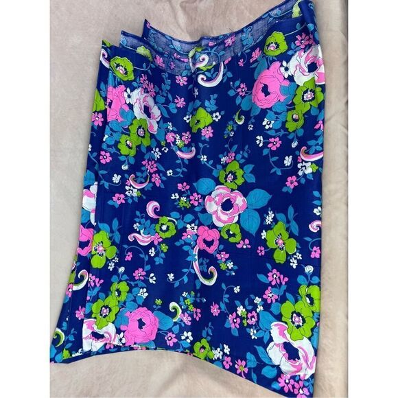 Vintage Mod Flower Power Fabric 3.5 yards - Picture 1 of 7